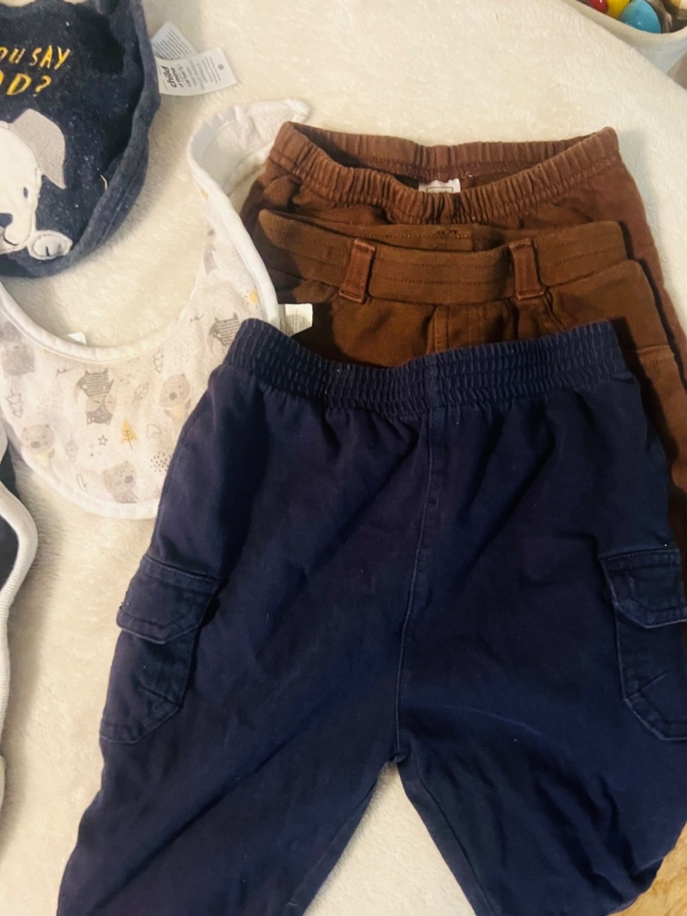 Lot 6-9 mo Boys Pants Onsie Bibs - Picture 4 of 7